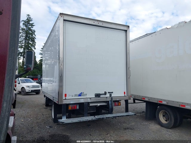 Isuzu L96 - E85 Max, Iron 2016 54DC4W1B7GS810031 Image 3