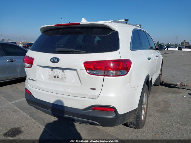 5XYPG4A33JG395121 KIA Sorento 2.4l Lx