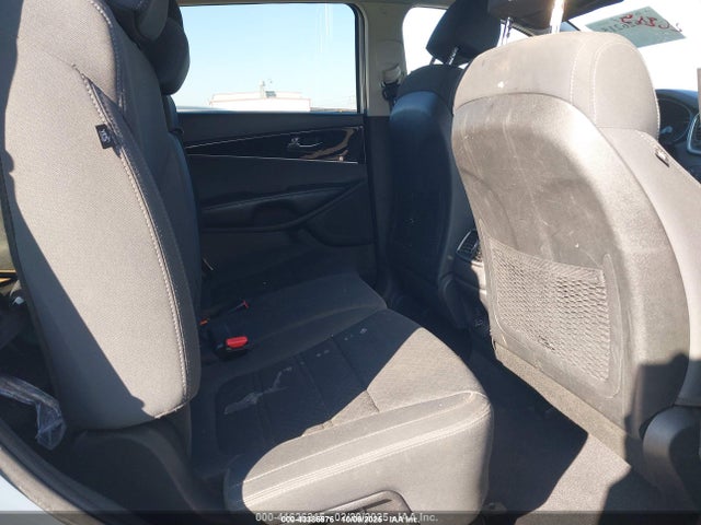5XYPG4A33JG395121 KIA Sorento 2.4l Lx