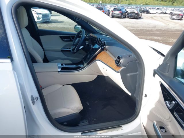 2024 MERCEDES-BENZ C 300 W1KAF4HB2RR164929 Photo 4