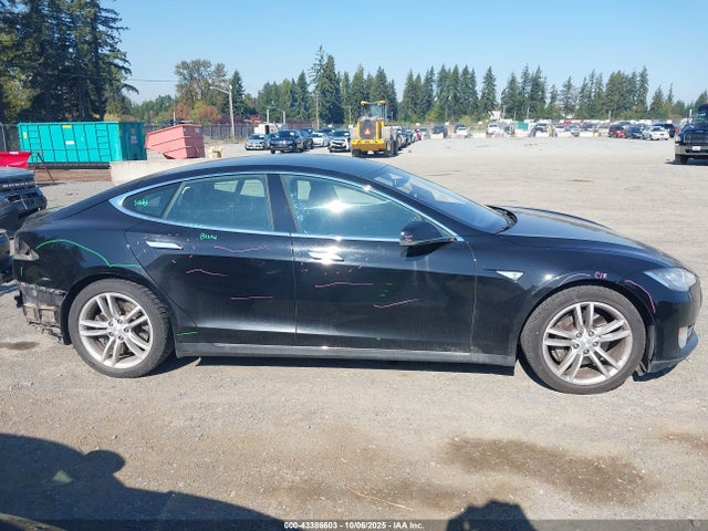Tesla 3 phase a/c induction (dual motor) 2015 5YJSA1H21FFP70767 Image 14
