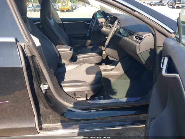 2015 TESLA MODEL S 5YJSA1H21FFP70767 Photo 4
