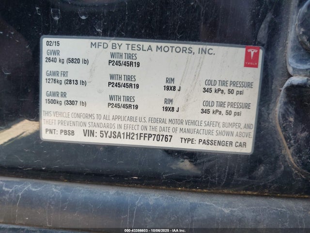2015 TESLA MODEL S 5YJSA1H21FFP70767 Photo 8