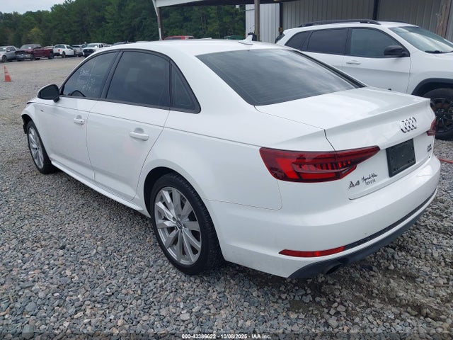 2018 AUDI A4 WAUDNAF43JA126588 Photo 2