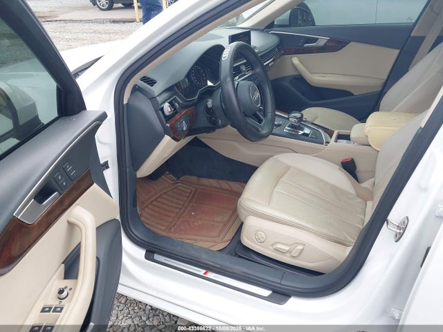 2018 AUDI A4 WAUDNAF43JA126588 Photo 4