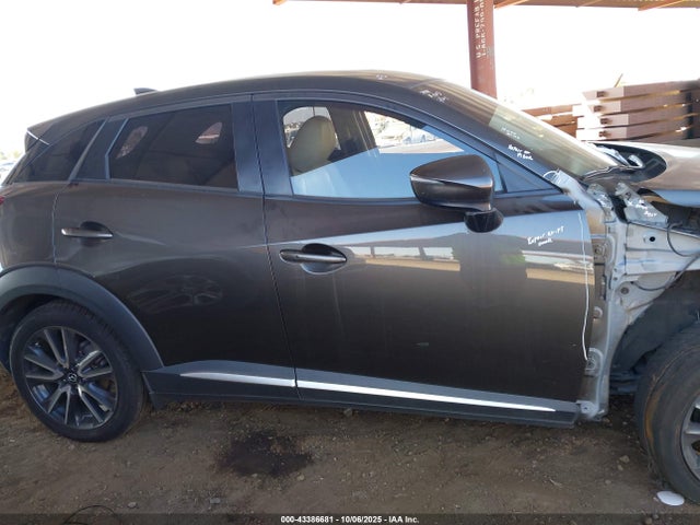JM1DKFD79J0320389 Mazda Cx-3 Grand Touring