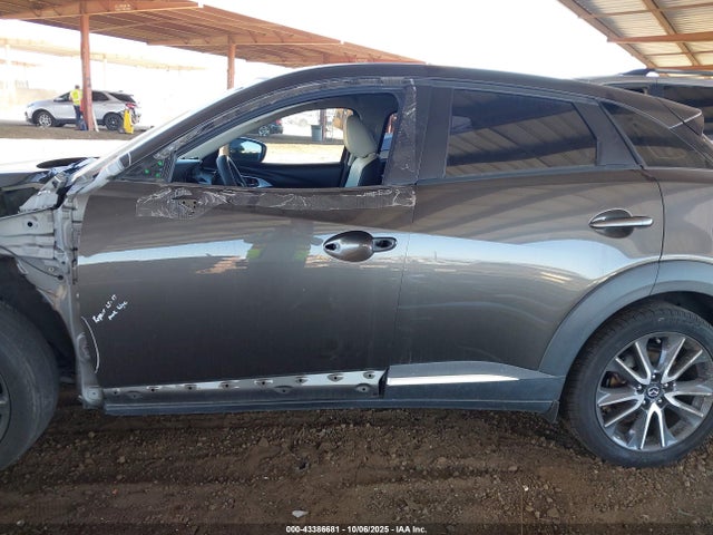 JM1DKFD79J0320389 Mazda Cx-3 Grand Touring