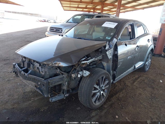 JM1DKFD79J0320389 Mazda Cx-3 Grand Touring