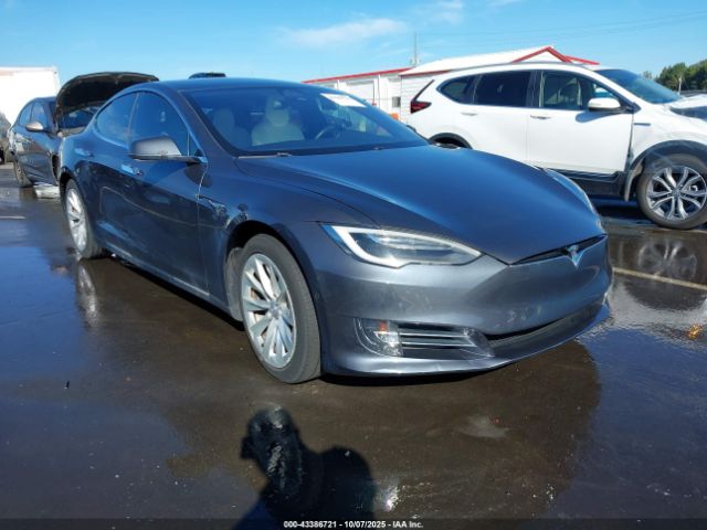 2017 TESLA MODEL S 5YJSA1E23HF212975 Photo 0