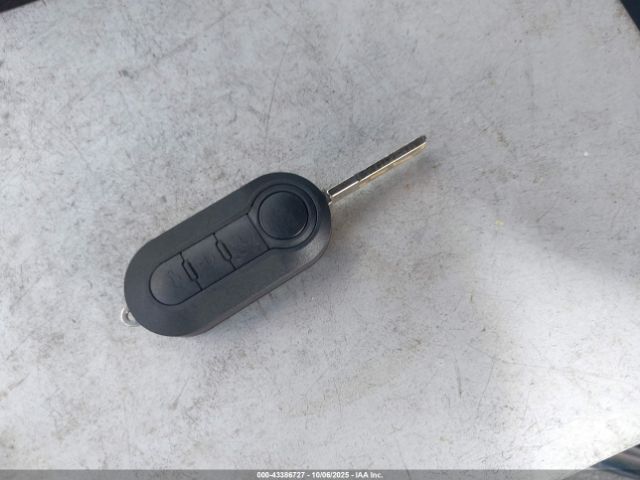 2015 FIAT 500 3C3CFFARXFT590235 Photo 10