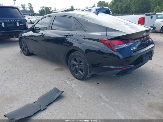 2021 HYUNDAI ELANTRA KMHLM4AG9MU114142 Photo 2