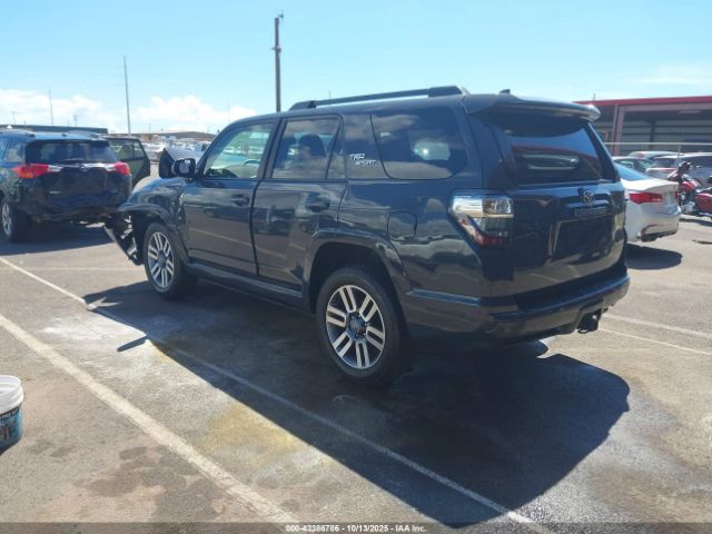 2024 TOYOTA 4RUNNER JTEAU5JR5R5310059 Photo 2