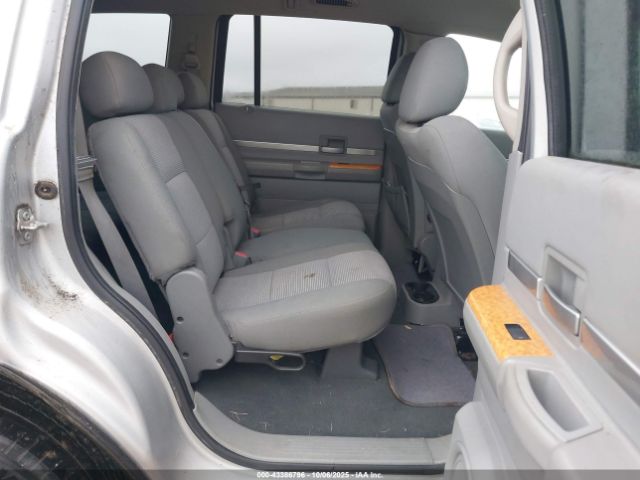 2007 CHRYSLER ASPEN 1A8HX58PX7F544745 Photo 7