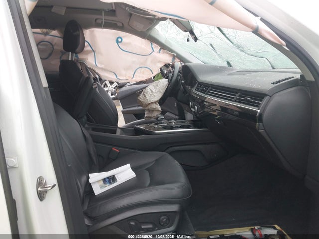 2017 AUDI Q7 WA1LHAF71HD037587 Photo 4