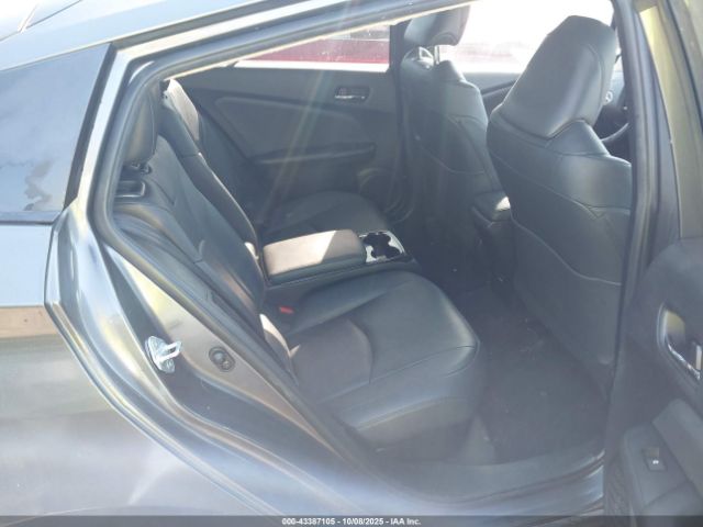 2017 TOYOTA PRIUS PRIME JTDKARFP9H3057743 Photo 7