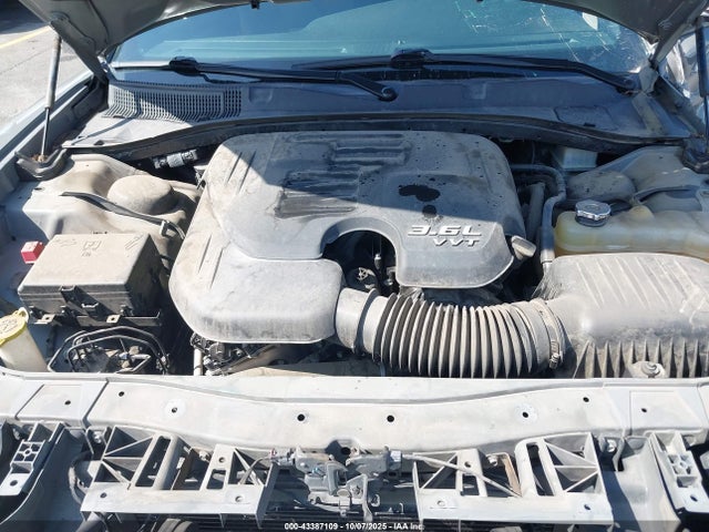 2C3CDXHG0KH670856 Dodge Charger Gt Rwd