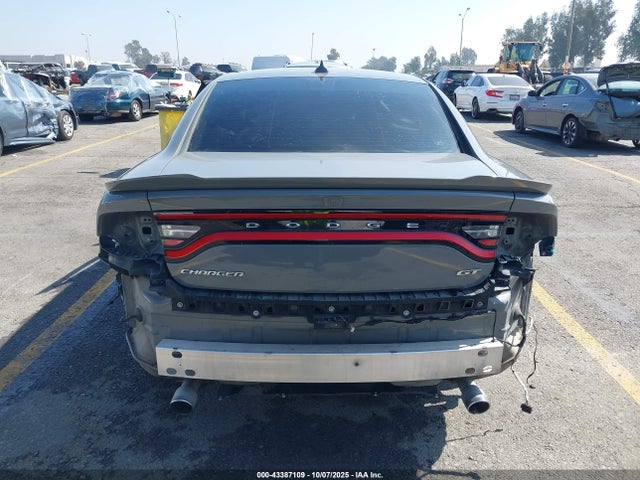 2C3CDXHG0KH670856 Dodge Charger Gt Rwd
