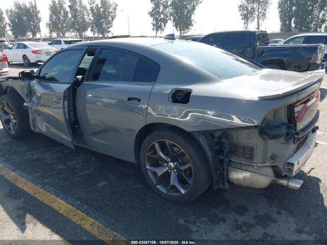 2C3CDXHG0KH670856 Dodge Charger Gt Rwd
