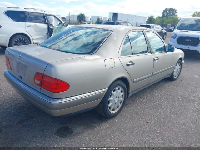 1997 MERCEDES-BENZ E 320 WDBJF55F5VA365478 Photo 3
