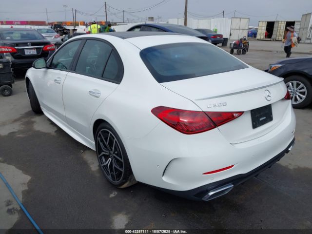 2022 MERCEDES-BENZ C 300 W1KAF4GB1NR039318 Photo 2