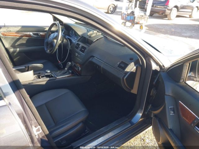 2008 MERCEDES-BENZ C 300 WDDGF54XX8F073294 Photo 4
