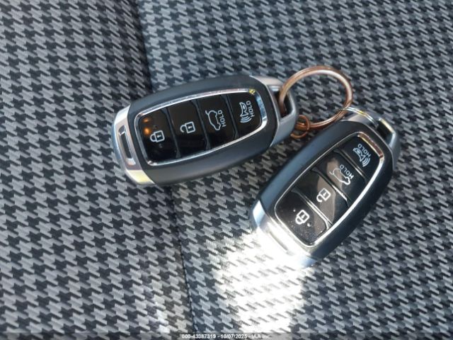 2019 HYUNDAI KONA KM8K2CAA0KU347914 Photo 10