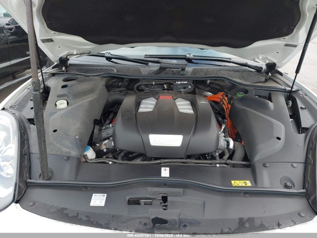 2018 PORSCHE CAYENNE E-HYBRID WP1AE2A23JLA72441 Photo 9