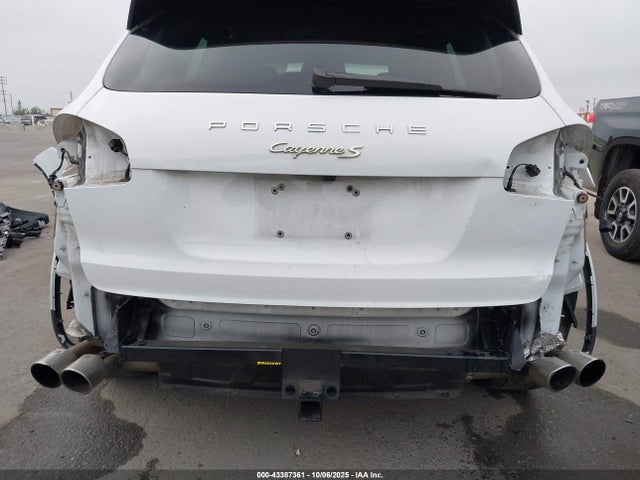 2018 PORSCHE CAYENNE E-HYBRID WP1AE2A23JLA72441 Photo 5