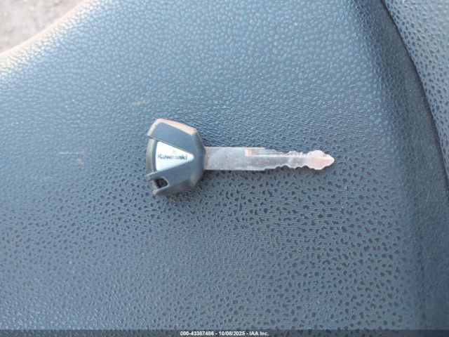 2022 KAWASAKI ER650 ML5EREL1XNDA73936 Photo 10