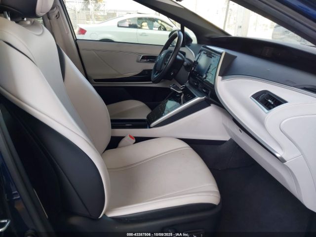 2020 TOYOTA MIRAI JTDBVRBD7LA008254 Photo 4