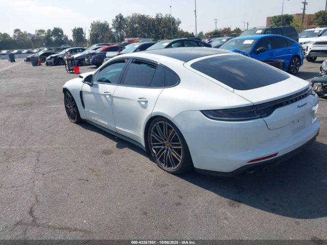 2022 PORSCHE PANAMERA WP0AJ2A7XNL100914 Photo 2