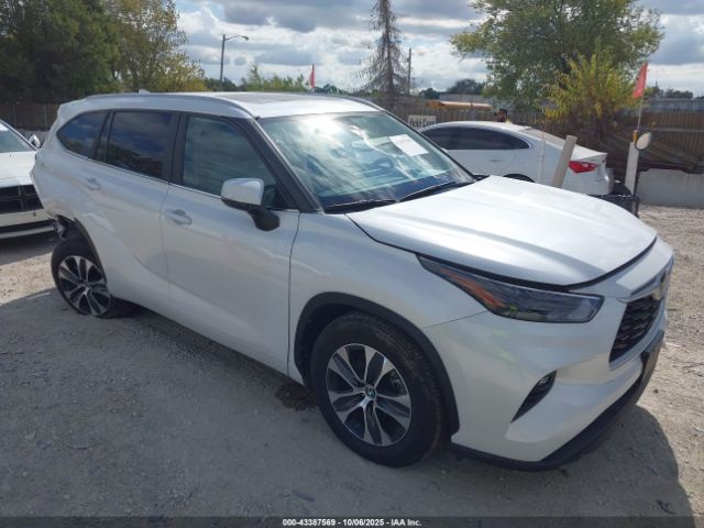 2024 TOYOTA HIGHLANDER 5TDKDRAH7RS054492