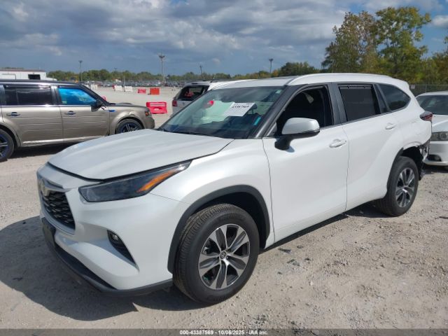 2024 TOYOTA HIGHLANDER 5TDKDRAH7RS054492 Photo 1