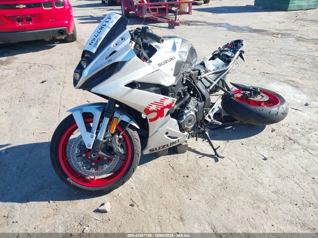 JS1EM13B8R7100682 Suzuki Gsx800 F
