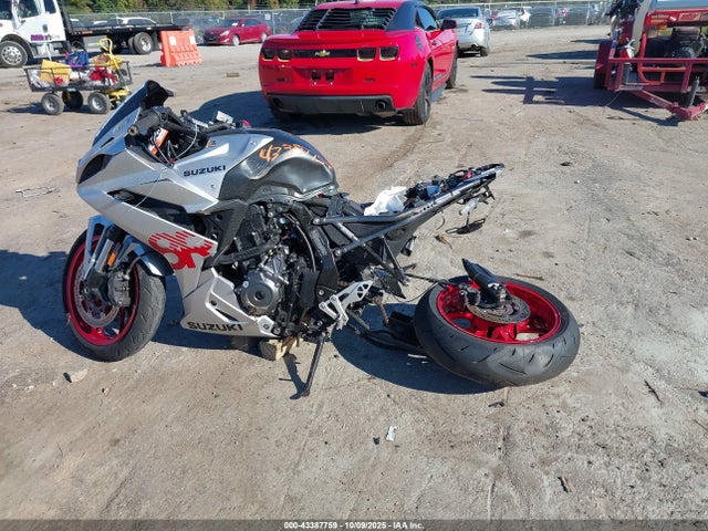 JS1EM13B8R7100682 Suzuki Gsx800 F