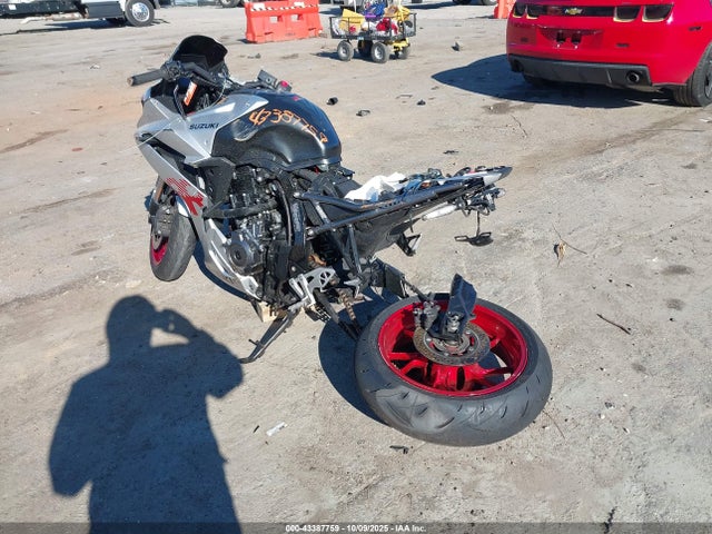 JS1EM13B8R7100682 Suzuki Gsx800 F