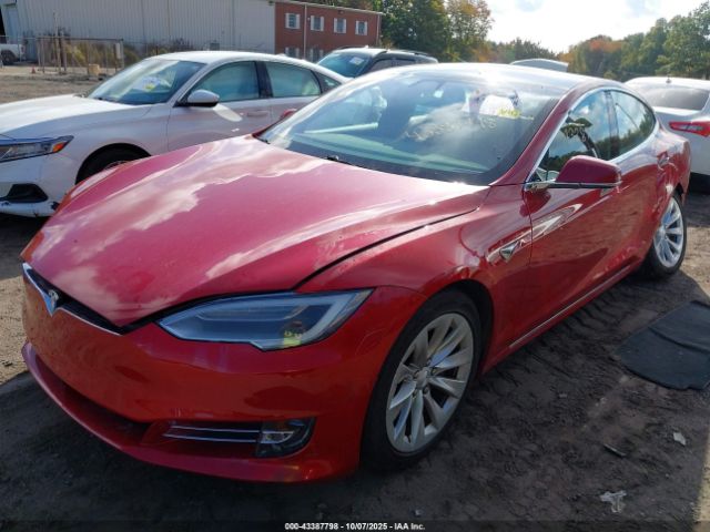 2017 TESLA MODEL S 5YJSA1E27HF198532 Photo 1