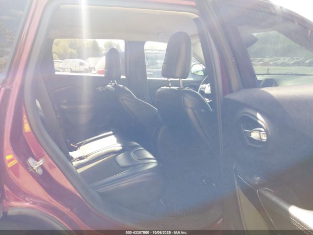 2019 JEEP CHEROKEE 1C4PJMLBXKD436379 Photo 7