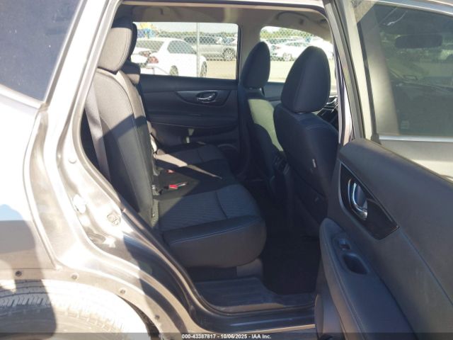 2018 NISSAN ROGUE KNMAT2MT8JP584782 Photo 7