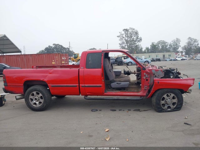 Продажа на аукционе авто 1999 Dodge Ram 2500 St, vin: 1B7KC2367XJ576815, номер лота: 43387927