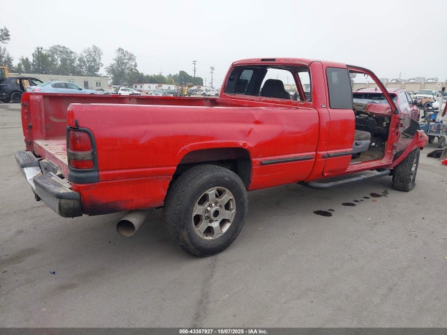Продажа на аукционе авто 1999 Dodge Ram 2500 St, vin: 1B7KC2367XJ576815, номер лота: 43387927