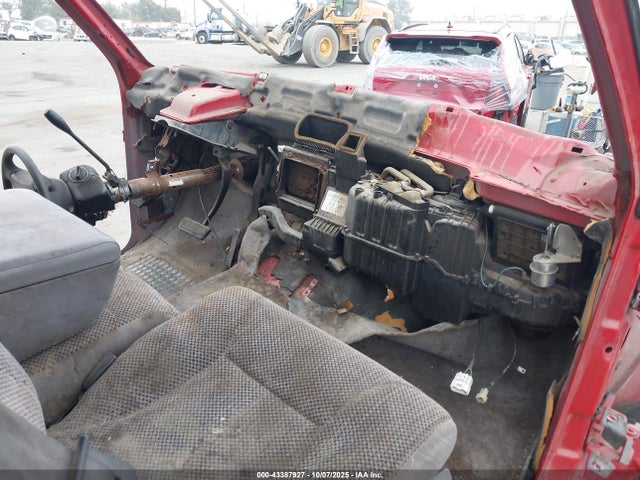 Продажа на аукционе авто 1999 Dodge Ram 2500 St, vin: 1B7KC2367XJ576815, номер лота: 43387927