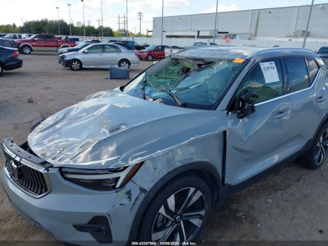 2024 VOLVO XC40 YV4L12UE9R2226001 Photo 5