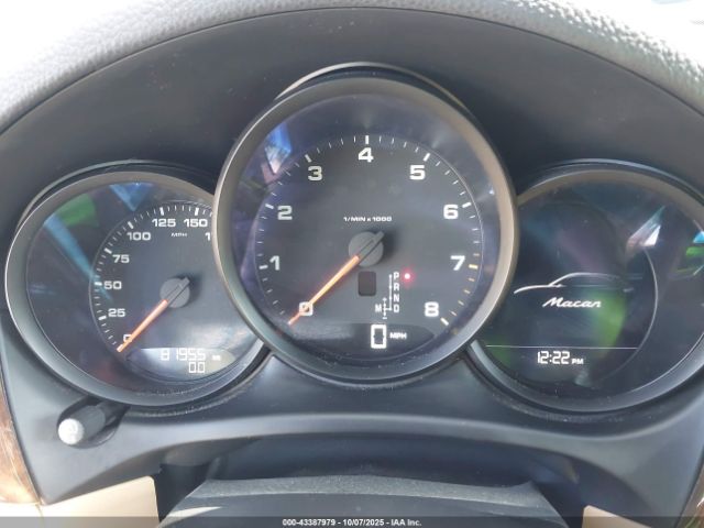 2018 PORSCHE MACAN WP1AA2A51JLB03949 Photo 6