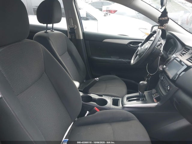 3N1AB7AP5KY209832 Nissan 2019