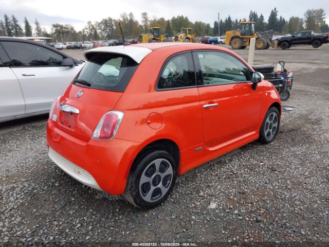 2015 FIAT 500E 3C3CFFGE1FT549836 Photo 3