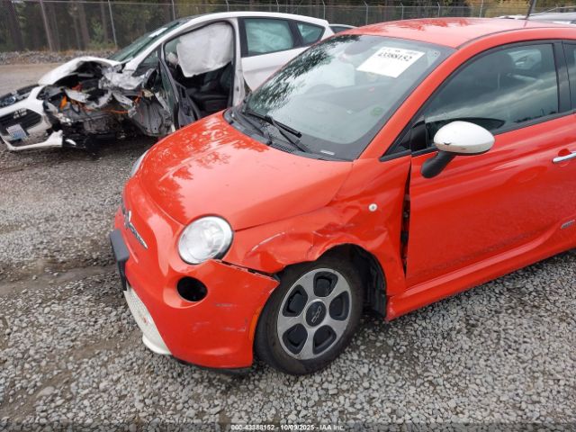 2015 FIAT 500E 3C3CFFGE1FT549836 Photo 5