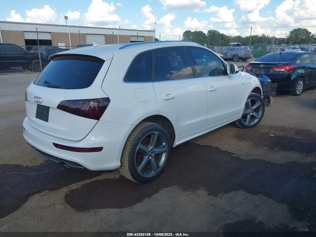 2011 AUDI Q5 WA1DKAFP2BA025530 Photo 3