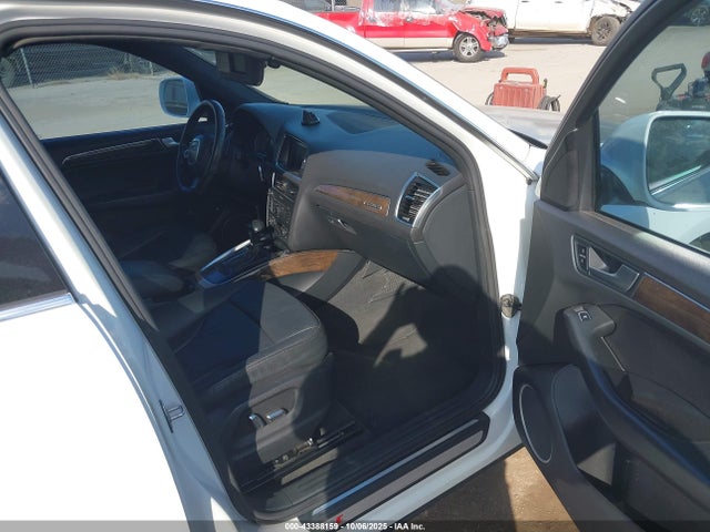 2011 AUDI Q5 WA1DKAFP2BA025530 Photo 4