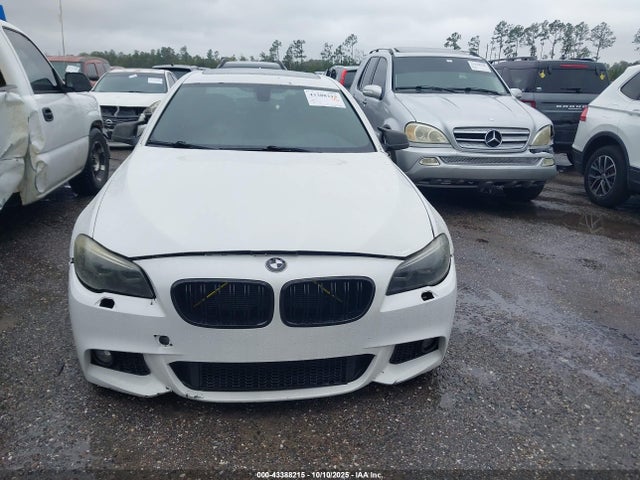 43388215 :رقم المزاد ، WBAFR7C5XDC820376 vin ، 2013 Bmw 535i مزاد بيع
